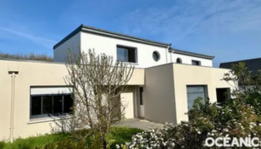 EXCLUSIVITÉ PLOUZANÉ - Maison 5 pièces - 117.3 m² 