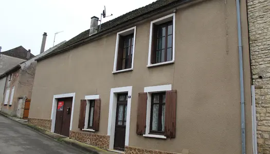 Vente Maison 62 m² à Maligny 46 000 €