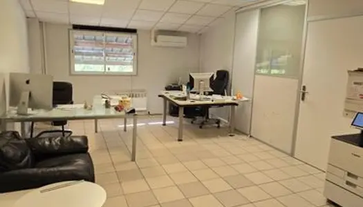 BUREAUX 24 à 140 m² - FONTENAY SOUS BOIS (VAL DE FONTENAY) 