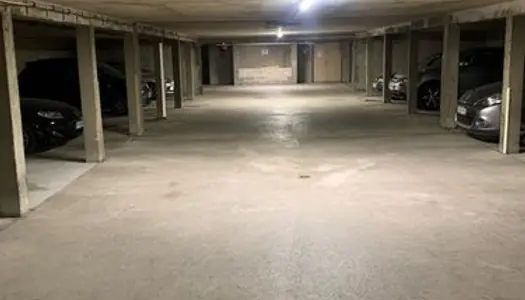 Parking auto souterrain sécurisé 
