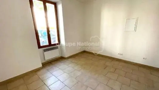 Studio 1 pièce 14 m²