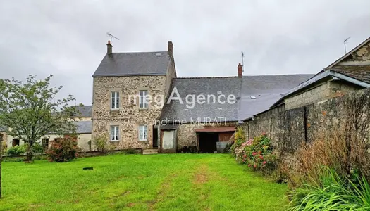 MAISON DE VILLE AVEC JARDIN - PRE EN PAIL 