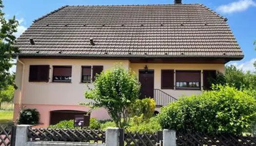 Maison familiale de 7 pièces 139 m² à Sierentz 