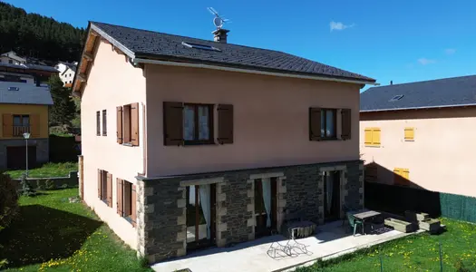 MAISON DE 238 M² SUR UN TERRAIN DE 420 M² compo