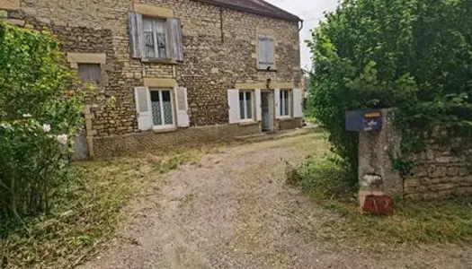 Maison aux portes du Morvan 