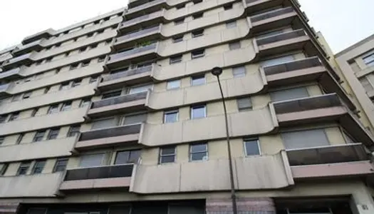 Clignancourt 4 pièces 75 m2 avec balcon + cave + box, tous transports et commerces à pieds 3 