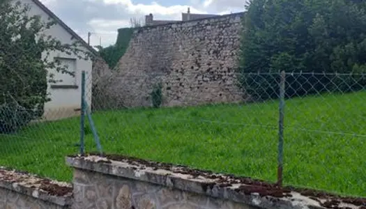 Belle maison dans jolie cité de caractère 