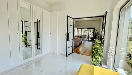 Maison de luxe 5 pièces 176 m² 