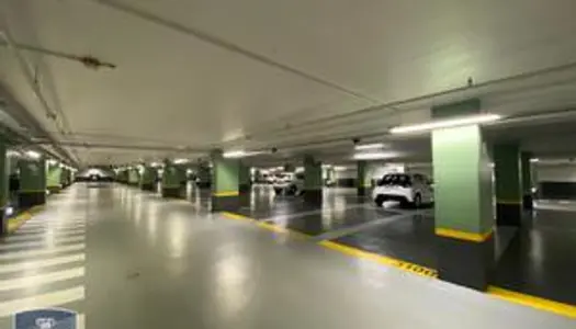 Parking - Garage Location Fontainebleau   60€