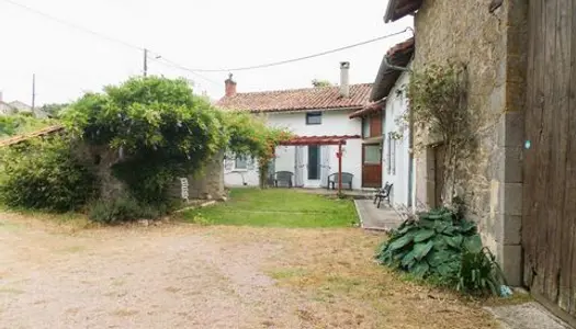 Maison individuelle rénovée en pierre de 5 chambre