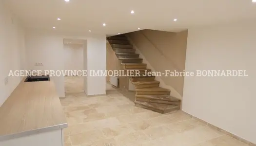 Vente Maison de village 109 m² à Suze-la-Rousse 199 000 €