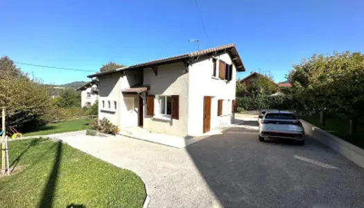 Maison 7 pièces 138 m²