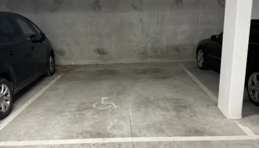 Parking 13 m²