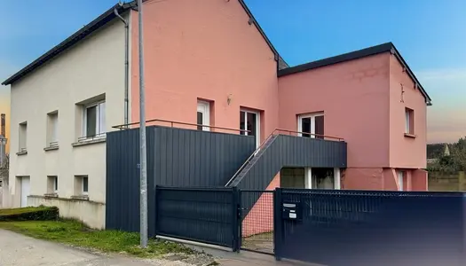 Dpt Sarthe (72), à vendre LA GUIERCHE maison P5 de 117 m²  - Plain pied