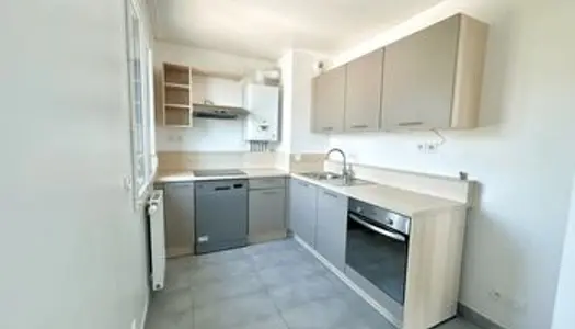 Appartement Location Saint-Genis-Pouilly 3p 70m² 2200€