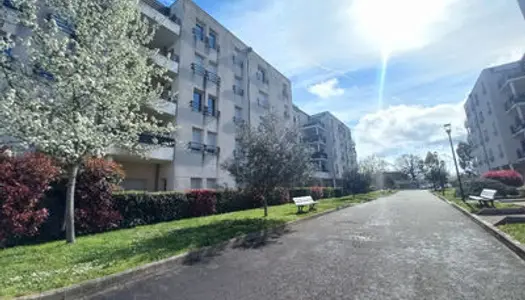 Appartement T3 de 61,50m2 + 2 places de parking + cave