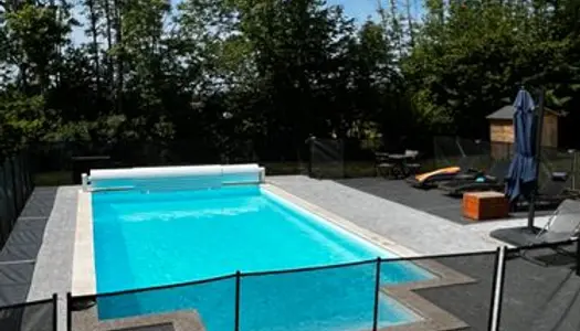 Chalet piscine avec 3 logements avec rapports locatifs saisonniers