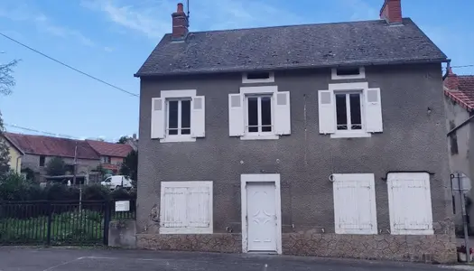 Vente Maison de village 89 m² à Tamnay-en-Bazois 44 000 €