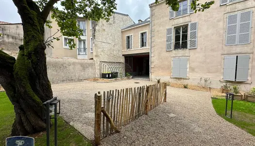Parking - Garage Location Poitiers   55€