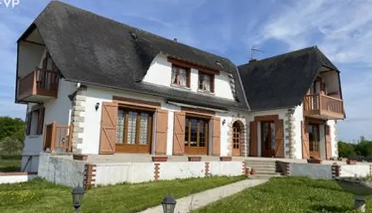 Maison 6 pièces 210 m² 