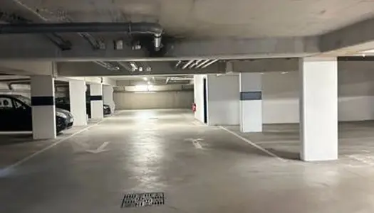 Place parking sous sol residence neuve