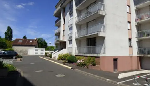 Appartement Location Saint-Jean-le-Blanc 1p 15m² 280€