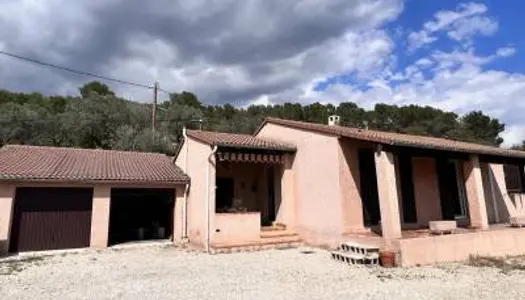 CLAVIERS : Villa de plain pied avec très jolie vue 