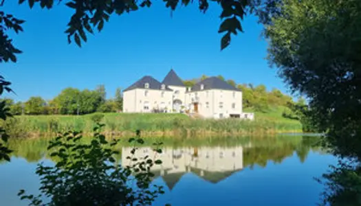 Domaine de 'Lardoisière' chambres d'hôtes & étang