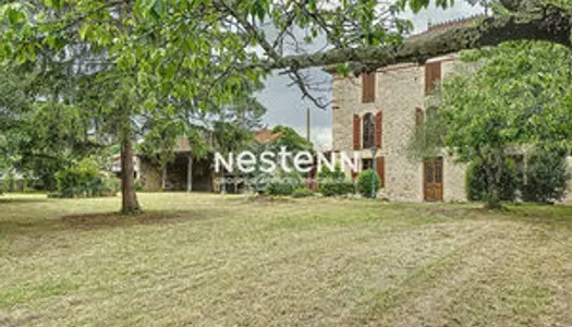 A vendre Maison Pavie 6 pièces 158 m2 jardin clôturé 