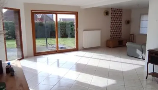 Mons-en-Pévèle - Maison individuelle de 111 m² - 3 chambres