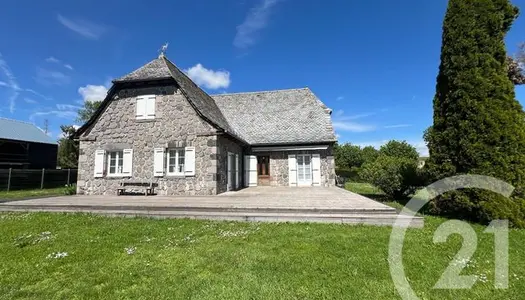 Maison 8 pièces 250 m² 