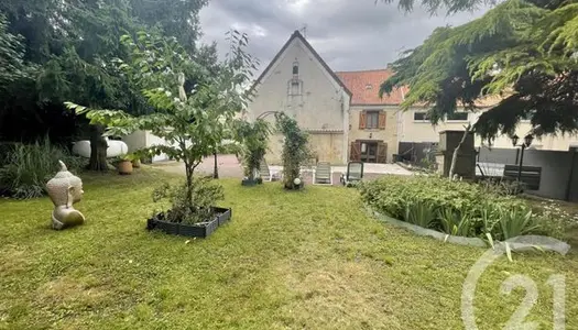 Maison 8 pièces 180 m² 