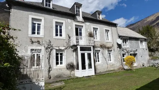 Maison 5 pièces 205 m²