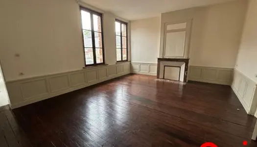 Appartement 2 pièces 77 m² 