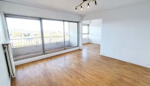 Appartement 2 pièces 79 m²