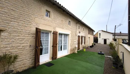 Dpt Charente (16), à vendre LA FORET DE TESSE maison P5