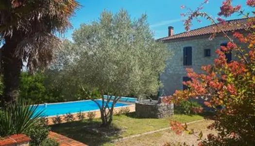 Maison en pierre à vendre