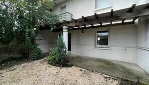 Maison T4 avec jardin et garage 