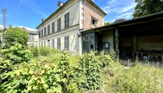 Maison 20 pièces 650 m² 