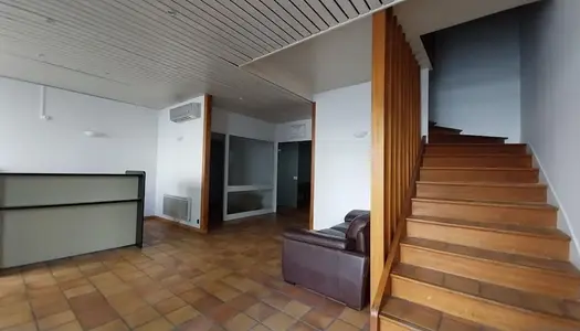 Maison 13 pièces 233 m²