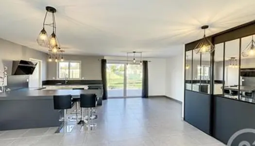 Maison Location Romorantin-Lanthenay 5p 105m² 1050€