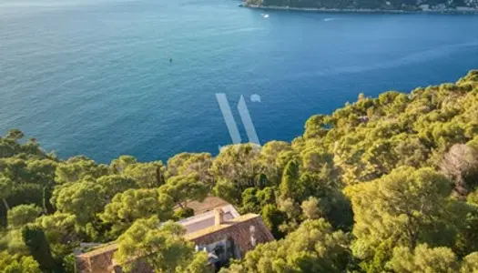 Villa à rénover avec vue mer panoramique