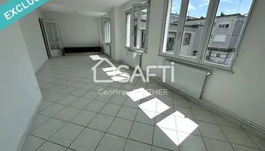 Appartement 4 chambres avec place de parking 