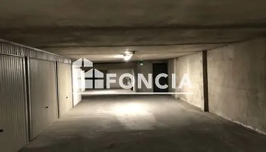 Parking - Garage Vente Nîmes   25000€