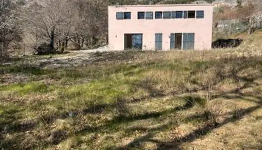 Villa individuelle neuve au calme absolu 