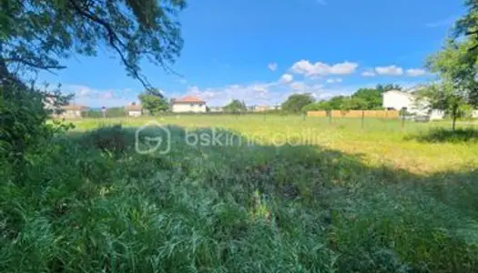 Terrain 546 m² Montelimar 