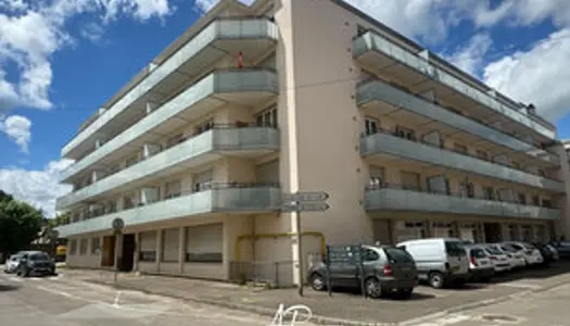 INVESTISSEMENT LOCATIF Appartement F4 - Gray haut de ville. 