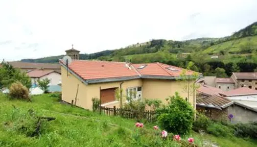 Maison de village avec jardin, 5 chambres 