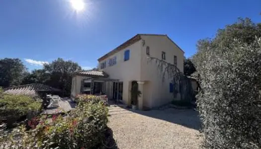 Villa 5 pièces 157 m²