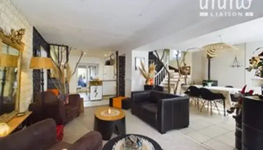 Appartement de 131 m² avec jardin et piscine